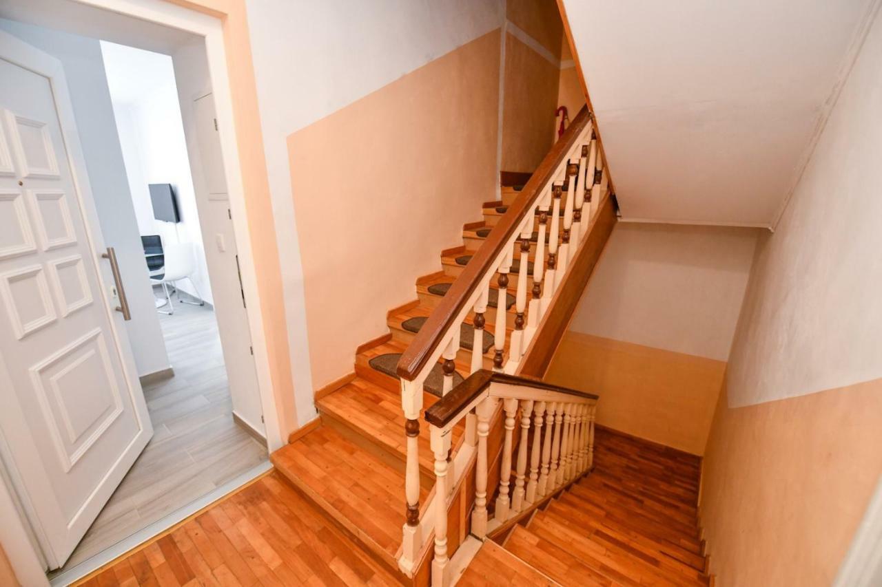 Apartment Cecilija Синь Экстерьер фото