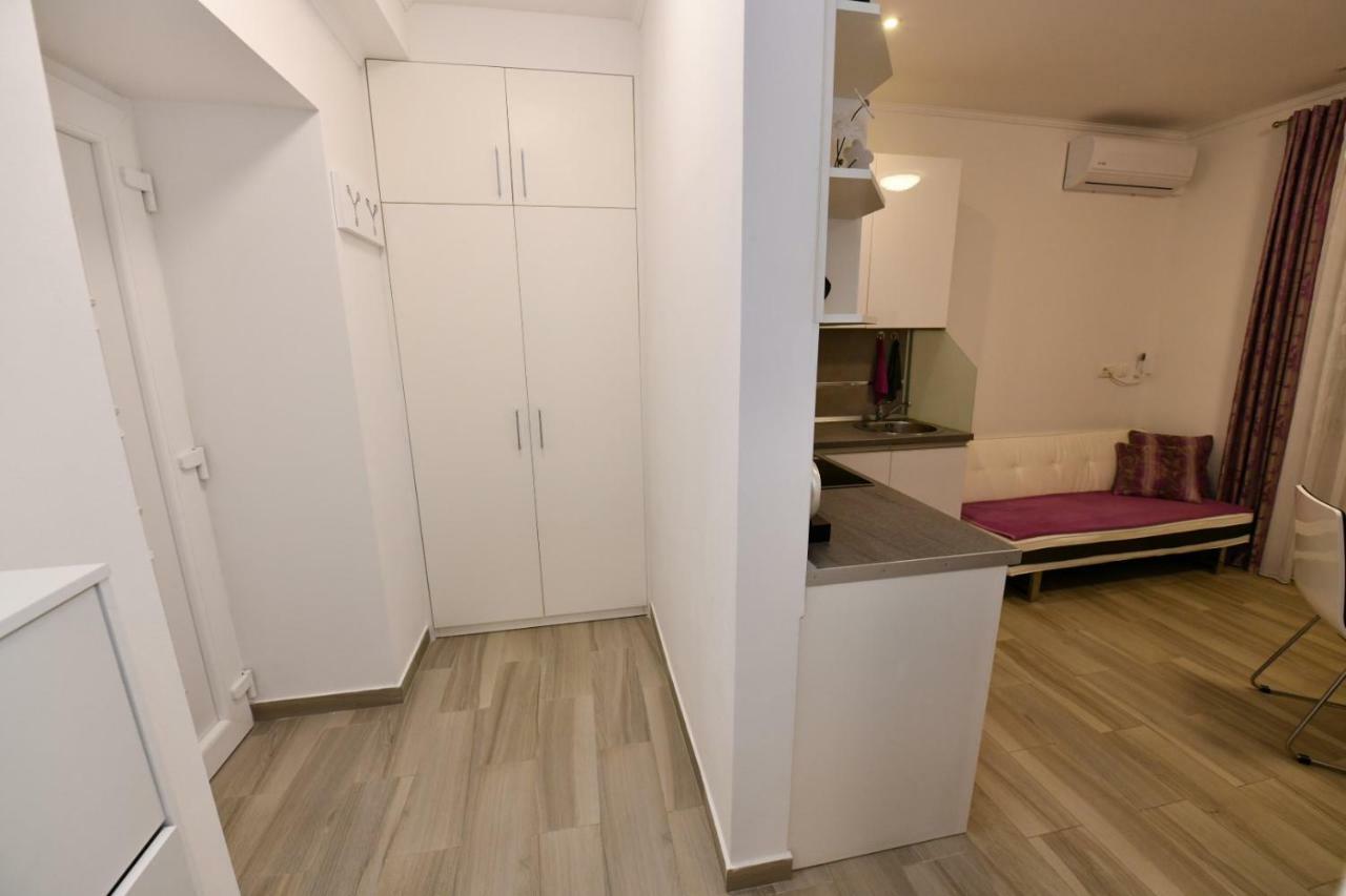 Apartment Cecilija Синь Экстерьер фото